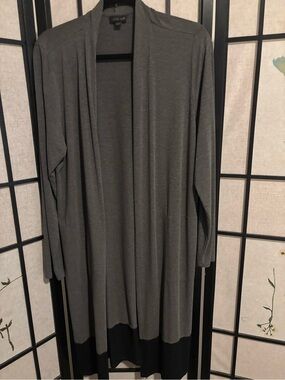 J Jill Lightweight Open Front Long Cardigan in Charcoal Gray with Black Hem
